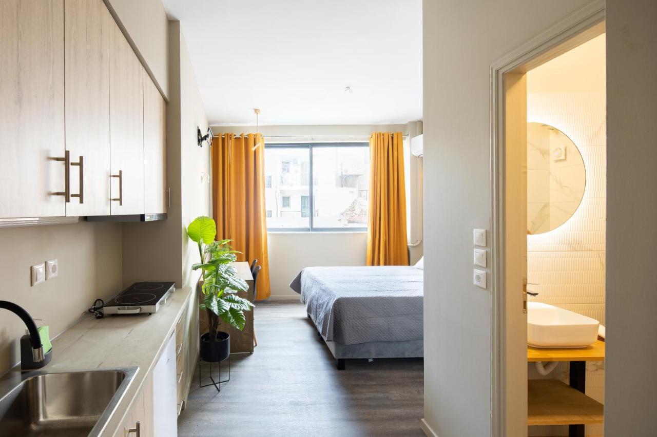 Designed Studio - Walking Distance From Acropolis Athena Bagian luar foto